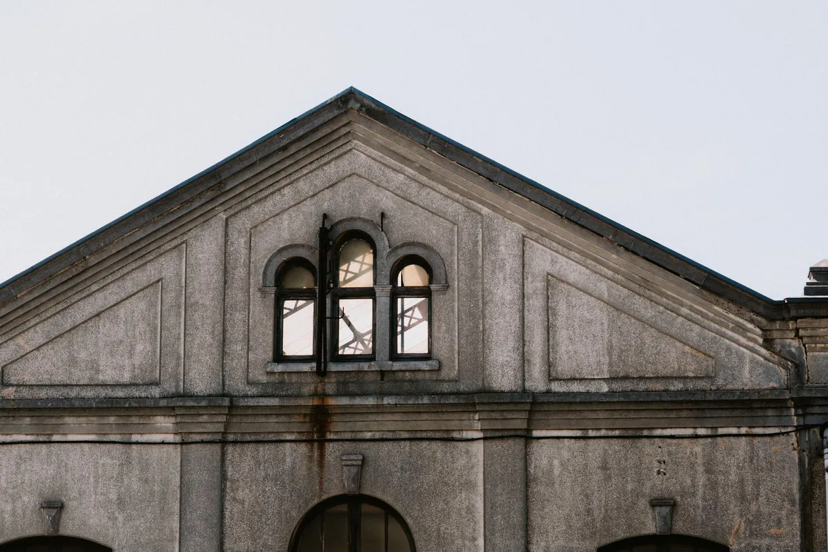 Mews Architecture Explained: Coach House, Studio and Stable Conversions